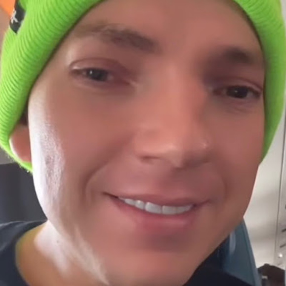 Meet your Posher, Pezz - Picture 1 of 1